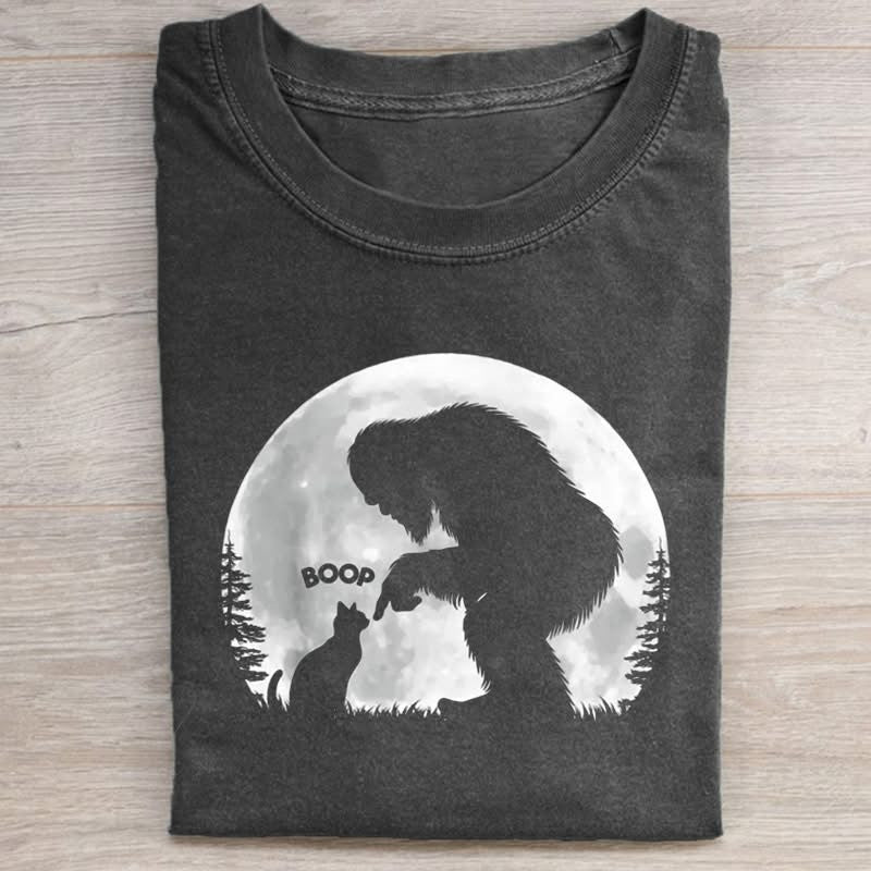 Cat Full Moon Bigfoot T-Shirt Cat Lovers Clothing Gift For Brothers - Otakuforge